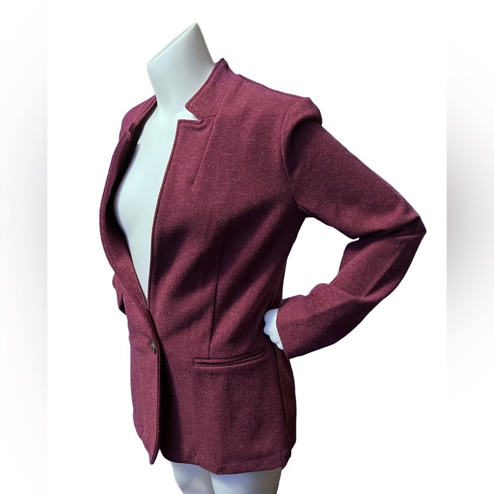🆕Banana Republic “Beet Root” Brushed Inverted Collar Blazer - Picture 3 of 7